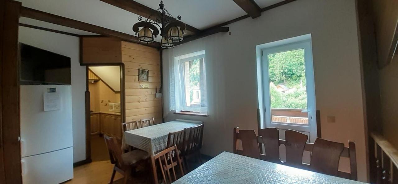 Соломія Hotel Szlavszke Kültér fotó