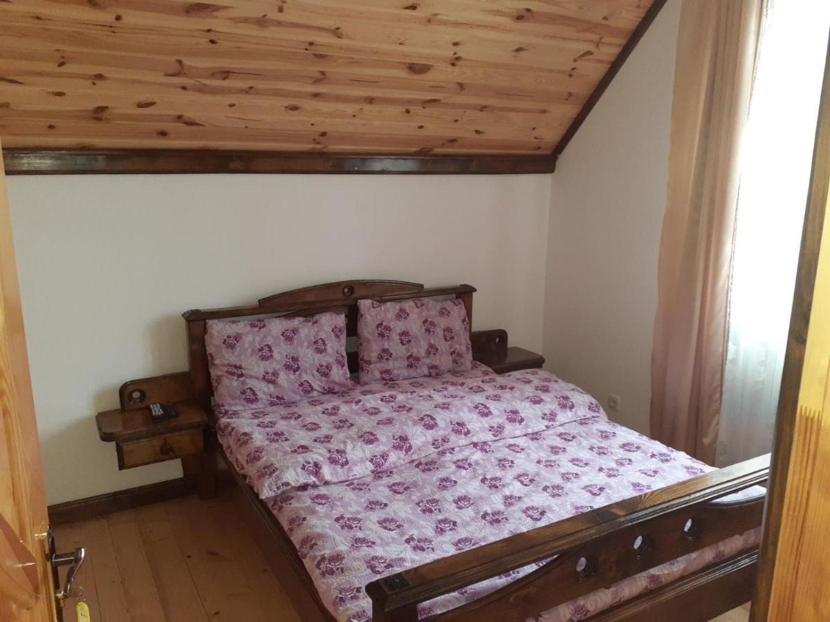 Соломія Hotel Szlavszke Kültér fotó